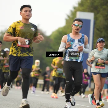 Runner Photo 6327866