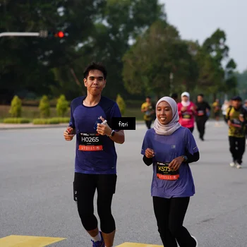 Runner Photo 6327875