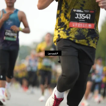 Runner Photo 6327890