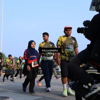 Runner Photo 6327907
