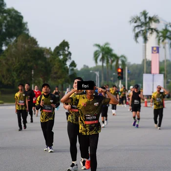 Runner Photo 6327910