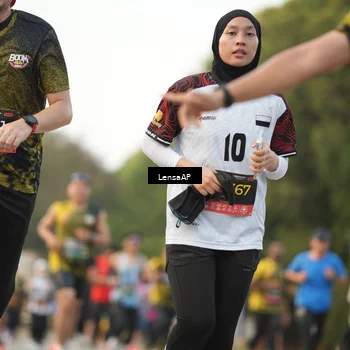 Runner Photo 6327921