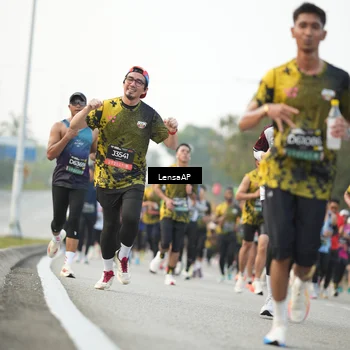 Runner Photo 6327943