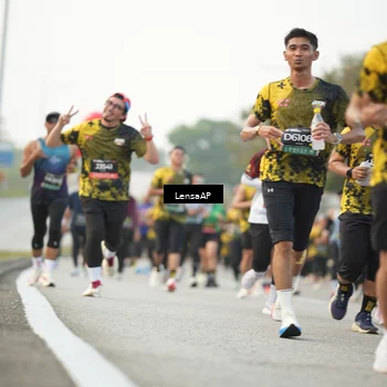 Runner Photo 6327956