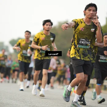 Runner Photo 6327989