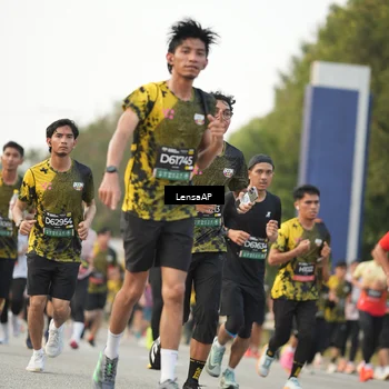 Runner Photo 6327992