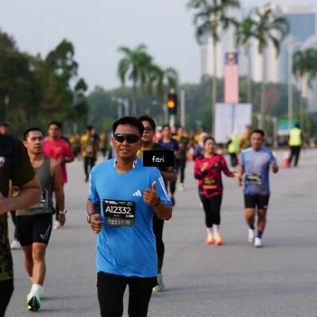 Runner Photo 6328003