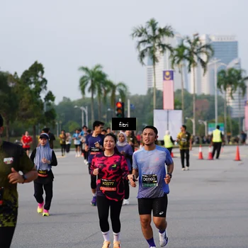Runner Photo 6328006