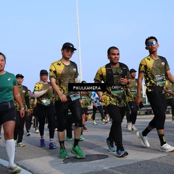 Runner Photo 6328007
