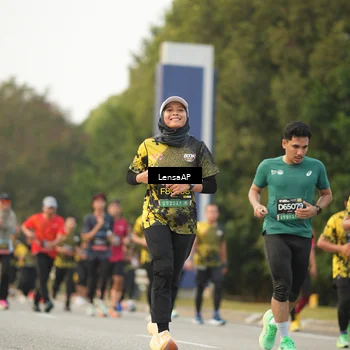 Runner Photo 6328036