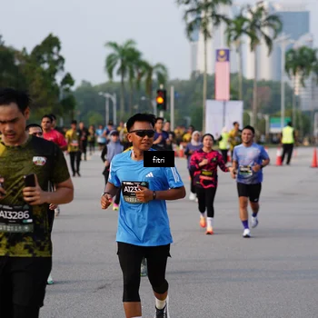 Runner Photo 6328048