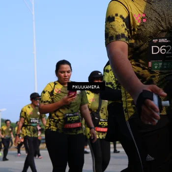 Runner Photo 6328056