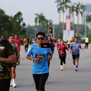 Runner Photo 6328057