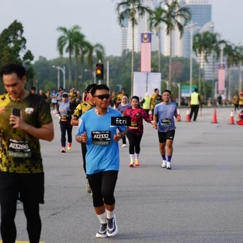 Runner Photo 6328062