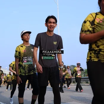 Runner Photo 6328091