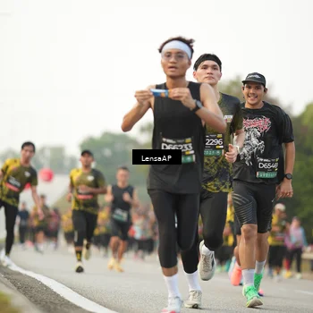 Runner Photo 6328105