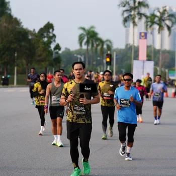 Runner Photo 6328110