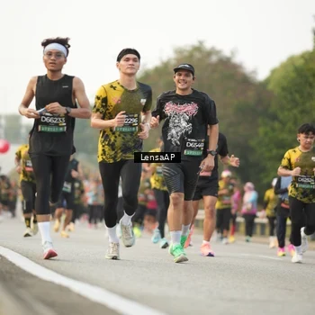 Runner Photo 6328117