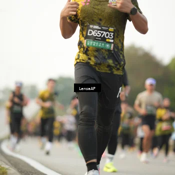 Runner Photo 6328135