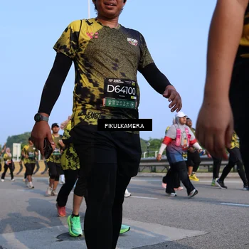 Runner Photo 6328209