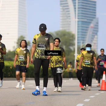 Runner Photo 6328210