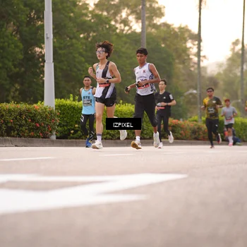 Runner Photo 6328213