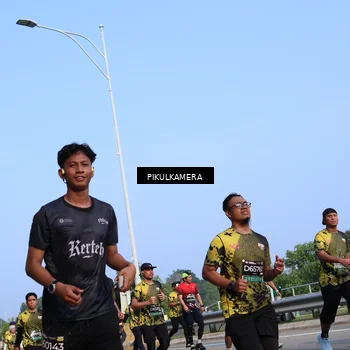 Runner Photo 6328227