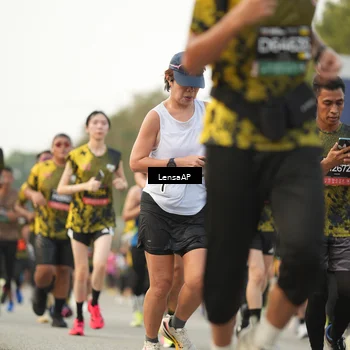 Runner Photo 6328235