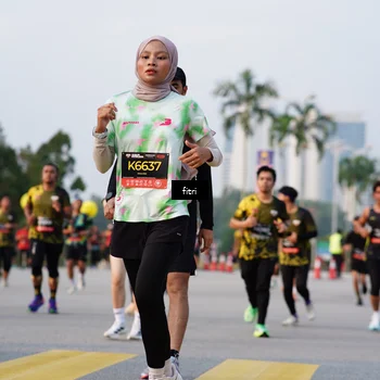 Runner Photo 6328238