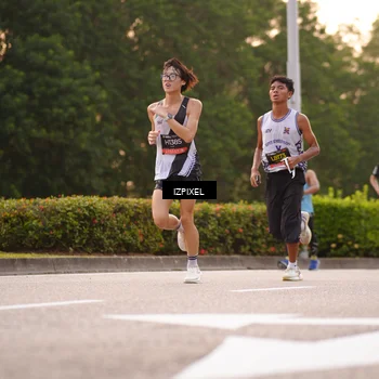 Runner Photo 6328242
