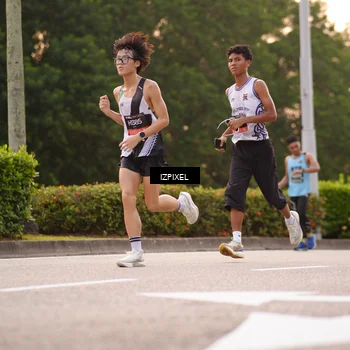 Runner Photo 6328282
