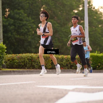 Runner Photo 6328304