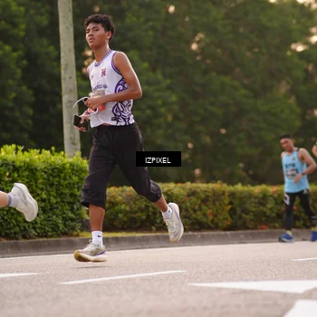 Runner Photo 6328344