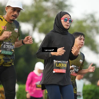 Runner Photo 6328348