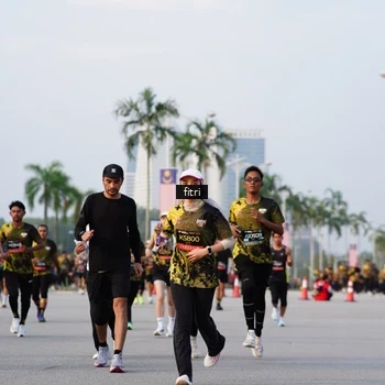 Runner Photo 6328357