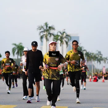 Runner Photo 6328365