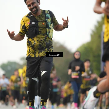 Runner Photo 6328368