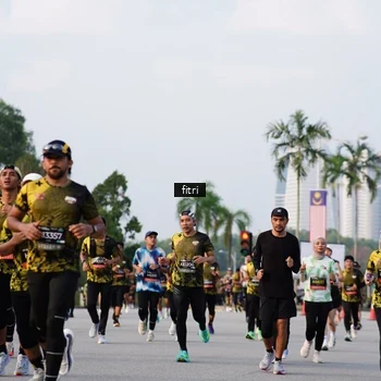 Runner Photo 6328370