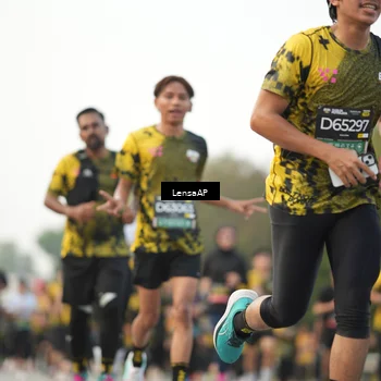 Runner Photo 6328396