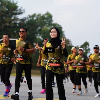 Runner Photo 6328425