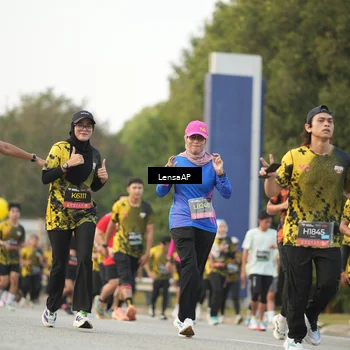 Runner Photo 6328427
