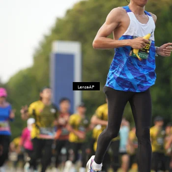 Runner Photo 6328442