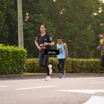 Runner Photo 6328486