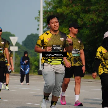 Runner Photo 6328510