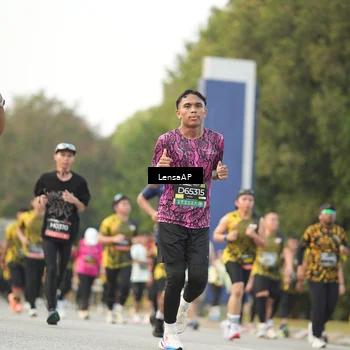 Runner Photo 6328517