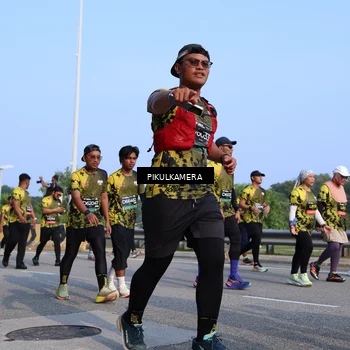 Runner Photo 6328541
