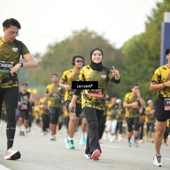 Runner Photo 6328543