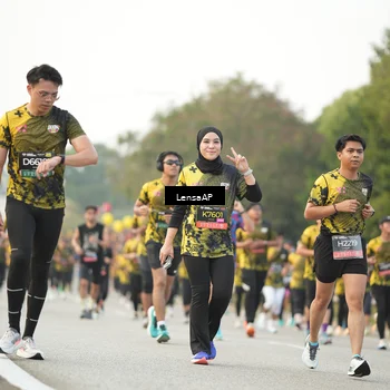 Runner Photo 6328567