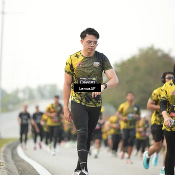 Runner Photo 6328573
