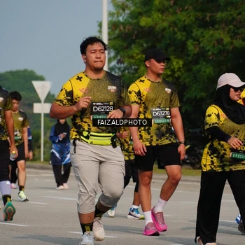 Runner Photo 6328578